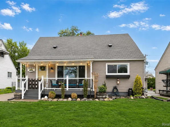 29840 Chester St, Garden City, MI 48135