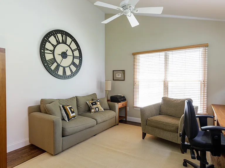 4 High Ridge Rd — Photo 17