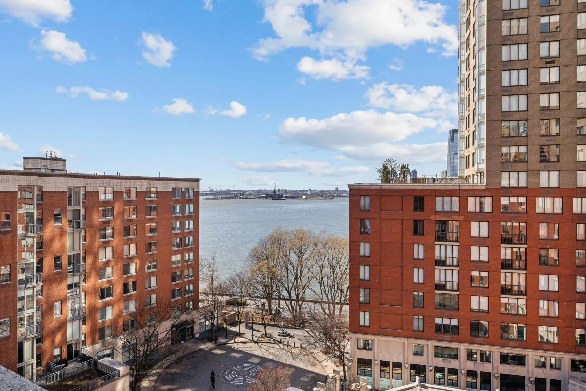 300 Rector Place #8B in Battery Park City, Manhattan | StreetEasy