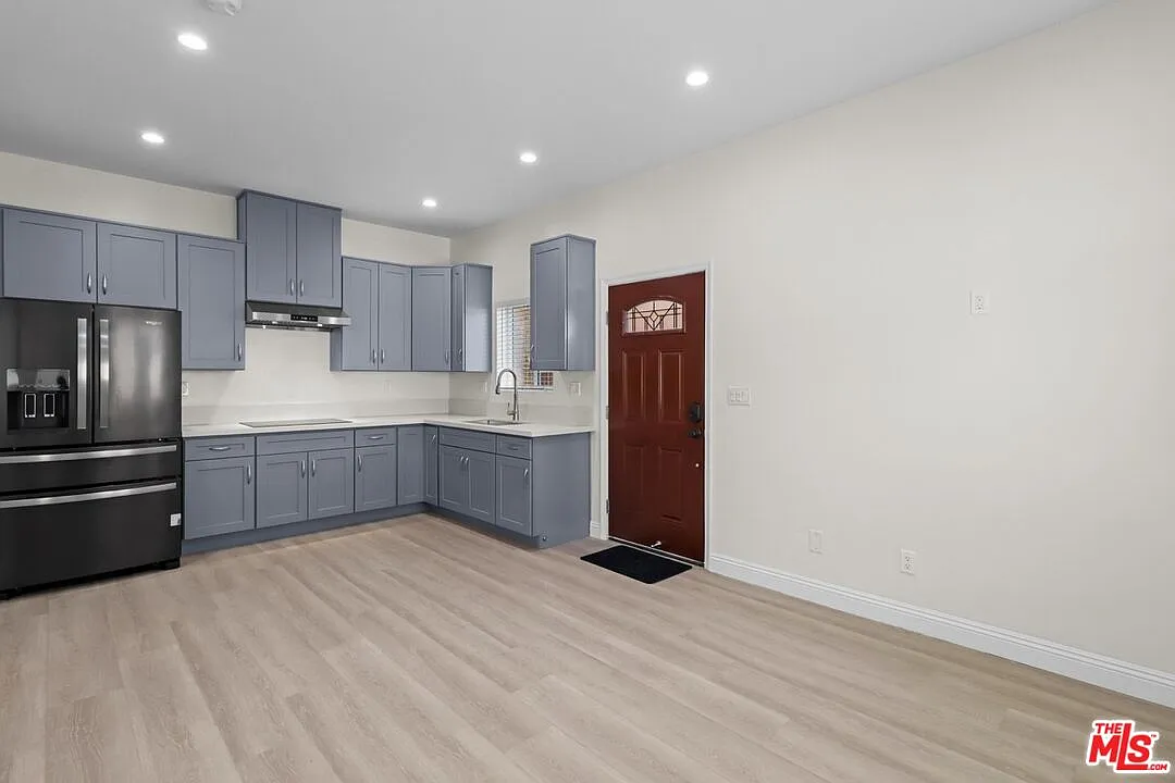 Building Photo - 2445 Harwood St #2445.5