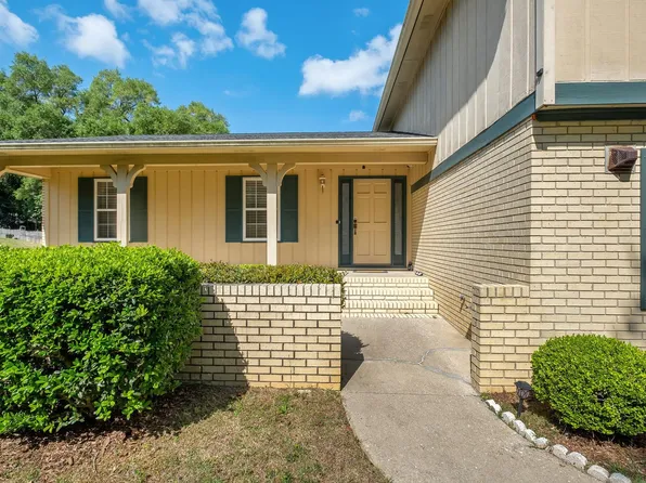 3726 Wicklow Cir, Tallahassee, FL 32309