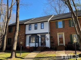 564 Weathergreen Dr, Raleigh, NC 27615