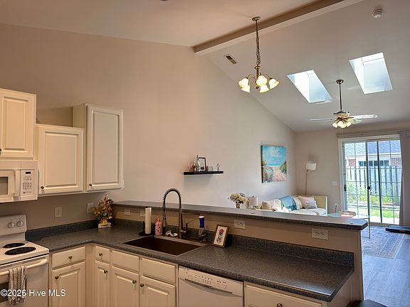 4th image of 5006 Carleton Drive Unit 115