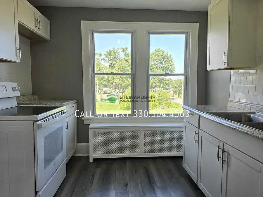 12990 Lincoln Way W #3