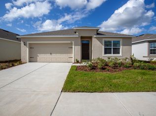 483 Autumn Stream Dr, Auburndale, FL 33823