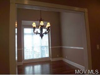 4th image of 351 Crown Manor Dr