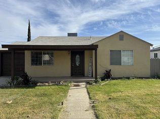 1635 W Fountain Way, Fresno, CA 93705