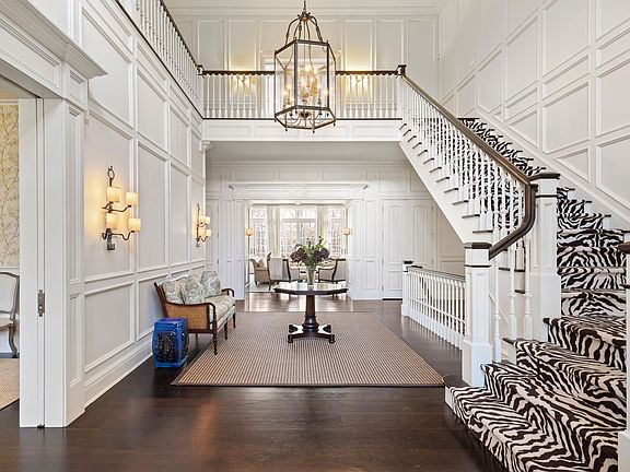 5th image of 58 Wainscott Stone Rd