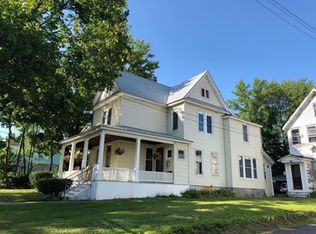 307 W State St, Johnstown, NY 12095