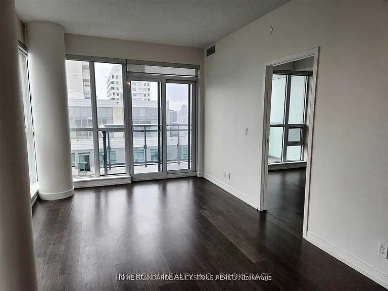89 Dunfield Ave #89 — Photo 4