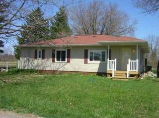 22937 New Rd, South Bend, IN 46614