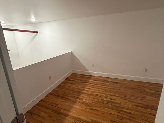 4th image of 257 Washington St #206