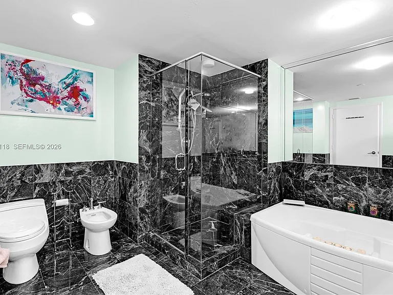 1455 Ocean Dr #1106 — Photo 16