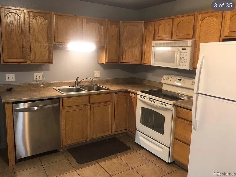1409 Pike St — Photo 30