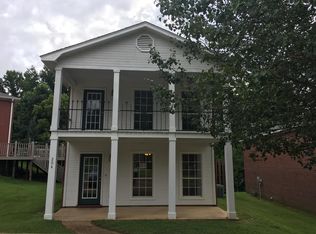 204 Saddle Creek Dr, Oxford, MS 38655