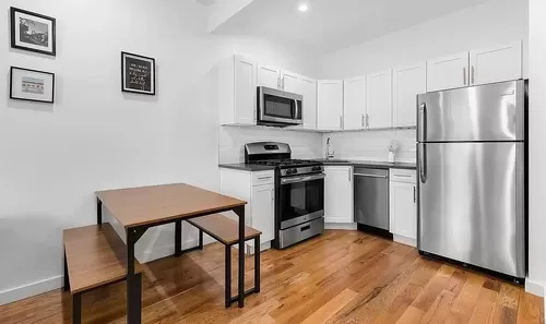 453 Irving Ave #1F Photo 1
