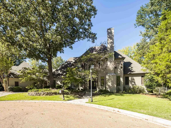 2245 Caylors Wood Cv, Germantown, TN 38138