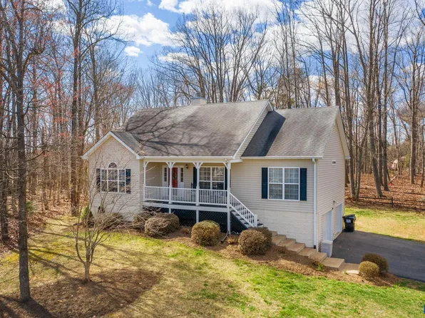 112 Autumn Oaks Ln, Barboursville, VA 22923