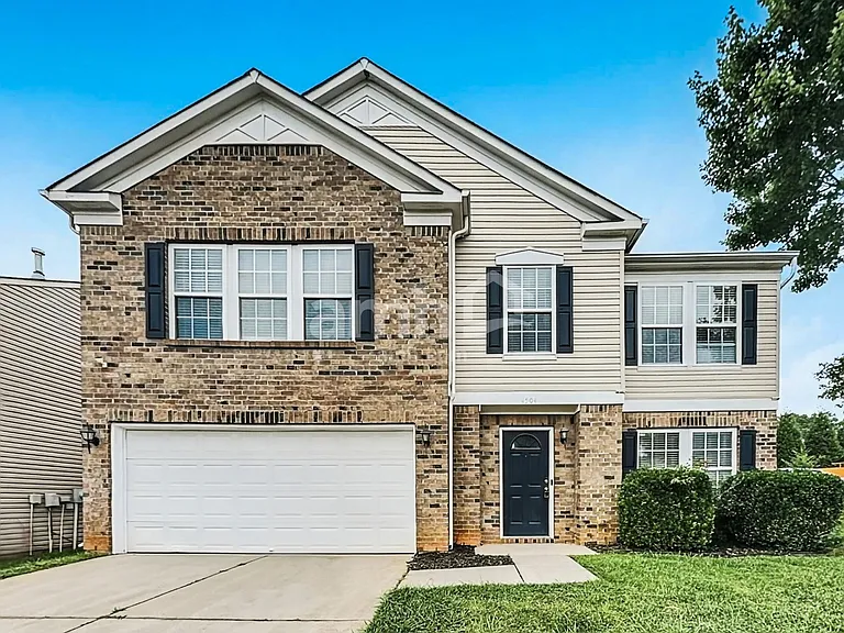 4504 Palustris Ct — Photo 1