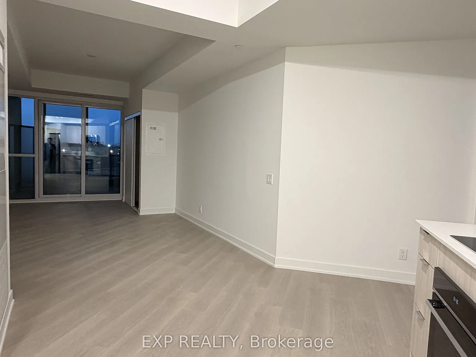 1 bed, $1,850 — Photo 3
