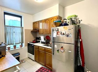32-77 32nd St #4A, Astoria, NY 11106