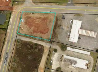 59 Garden St, Crestview, FL 32536