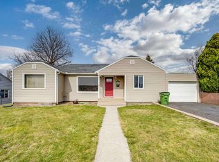 705 E Southview Ave, Colfax, WA 99111