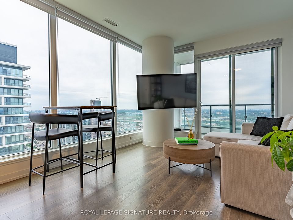 1st image of 898 Portage Pkwy #5903