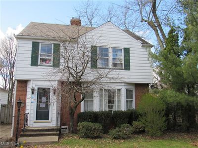 2368 Eardley Rd, University Heights, OH, 44118