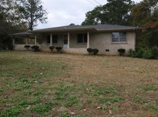 3700 Sunny Hill Dr, Loganville, GA 30052