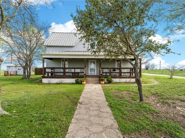 632 Nelson Hill Ln, Crawford, TX 76638