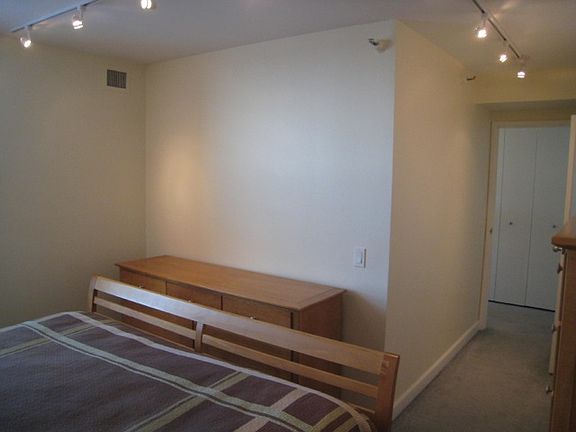 5th image of 3660 N Lake Shore Dr APT 4204