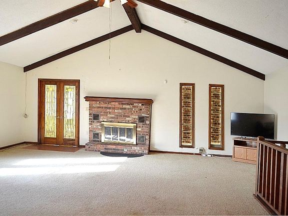 4th image of 4426 N Topping Ave