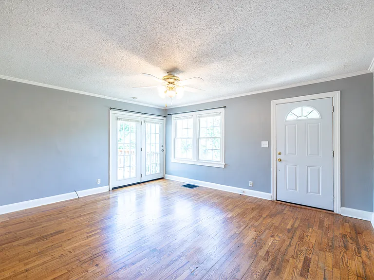 1314 Goldleaf St — Photo 9
