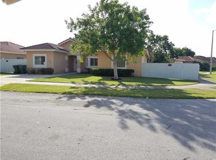 423 SE 12th Ter, Homestead, FL 33033