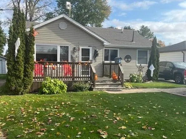 5 Standaert Rd, Chatham Kent, ON N7M 5J7