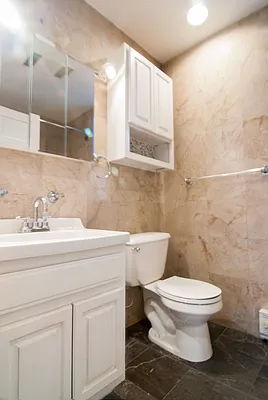 Rented by WAM Partners - William Moses Co. | media 74