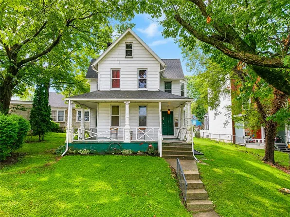 111 Lachenour Ave, Easton, PA 18042