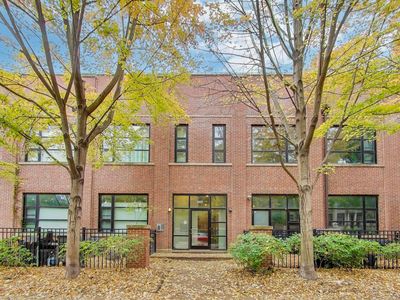 2105 W Concord Pl APT 5, Chicago, IL, 60647