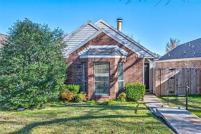 1st image of 332 Teakwood Ln