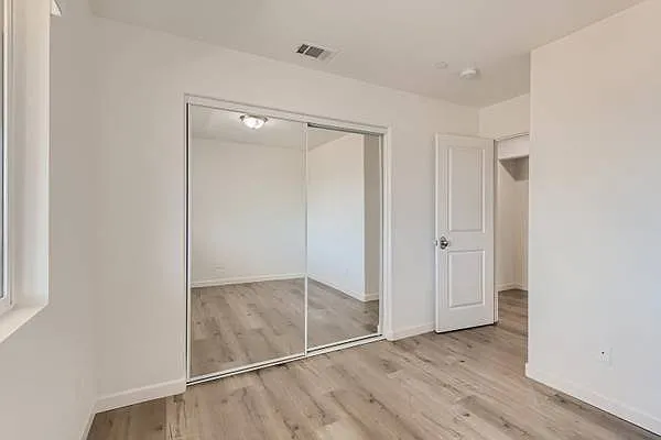 Echo Apartments — Photo 8