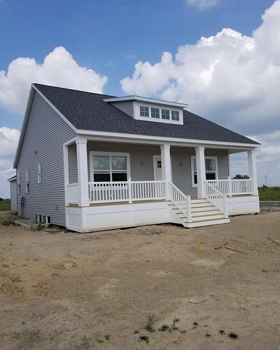 1st image of 10463 Cottage Way Dr