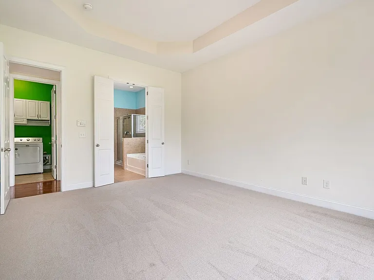 2403 Teermark Ln — Photo 10