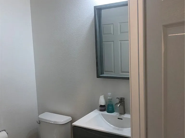 31 E Agate Ave #204 — Photo 22