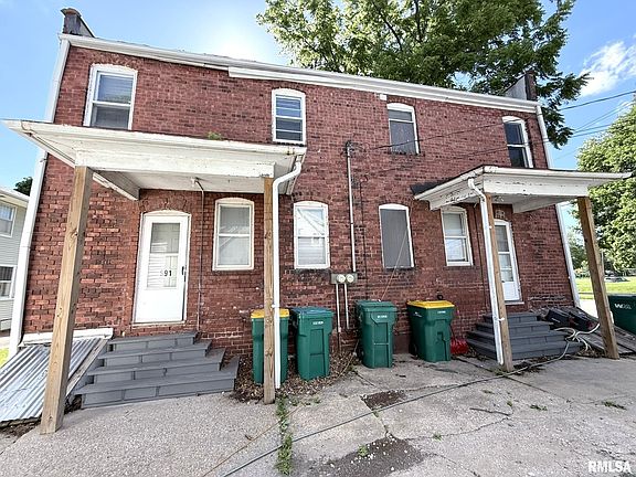 4th image of 591-595 Clark St