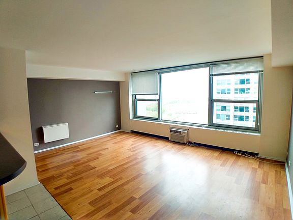 5th image of 3600 N Lake Shore Dr APT 2017