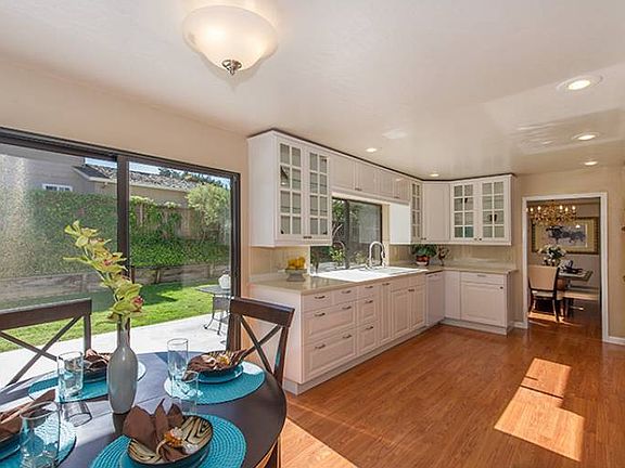Pristine Kitchen!