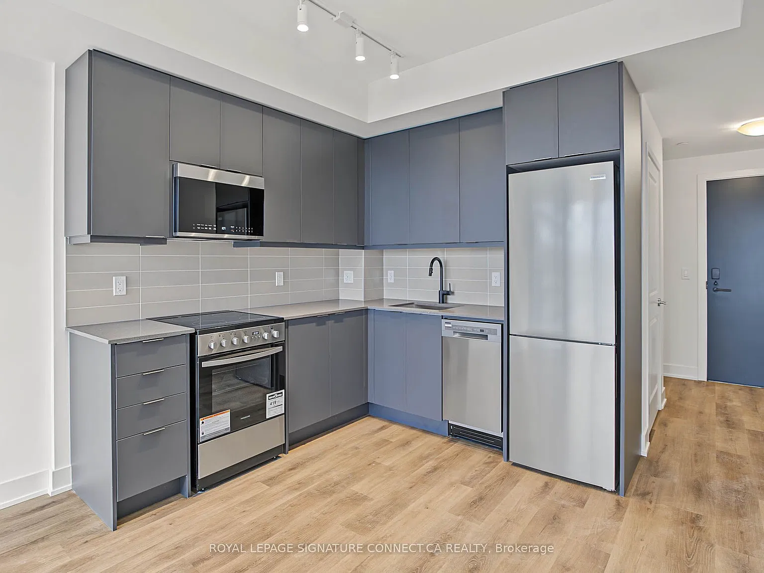 The Millhouse Condos — Photo 4