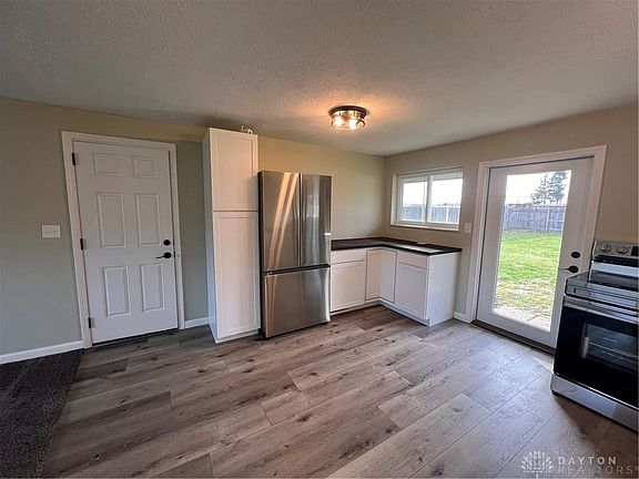 2nd image of 3559 Waterbury Dr
