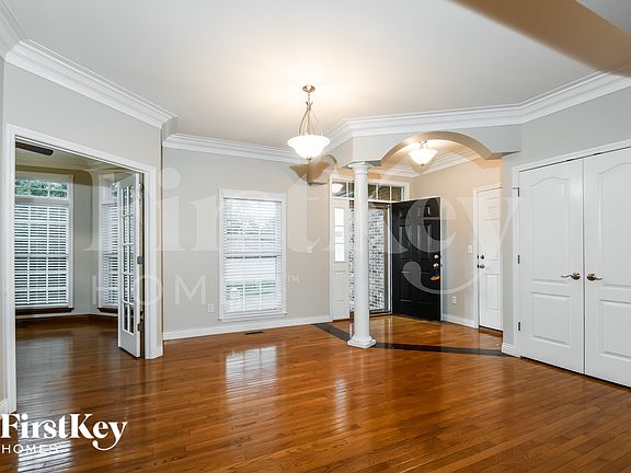 2nd image of 32040 Fairway Dr N